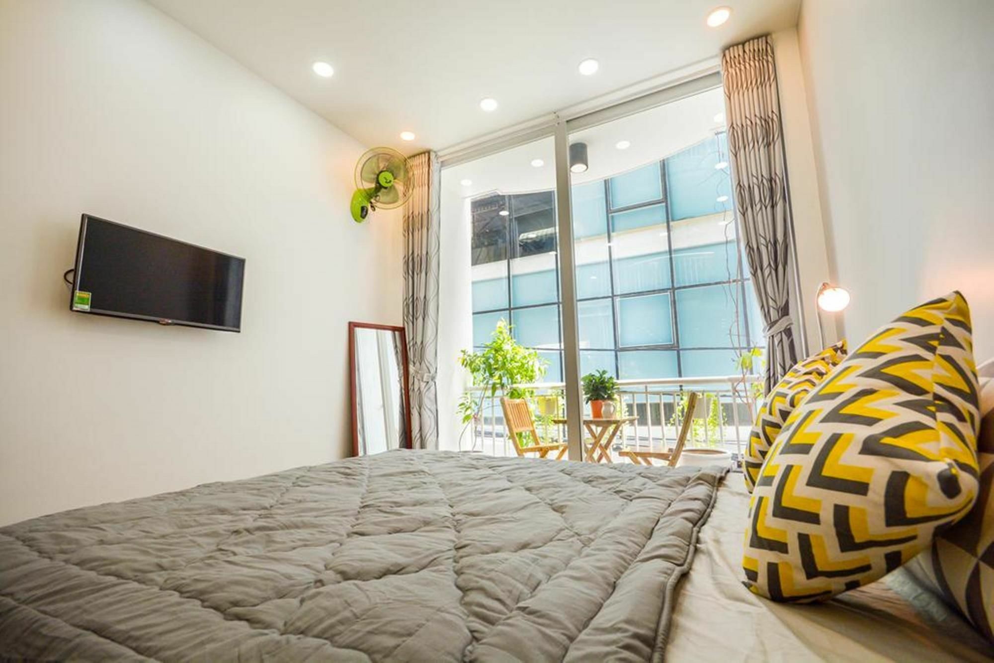 The Nguyens Cafe Nhc Otel Ho Şi Min Dış mekan fotoğraf